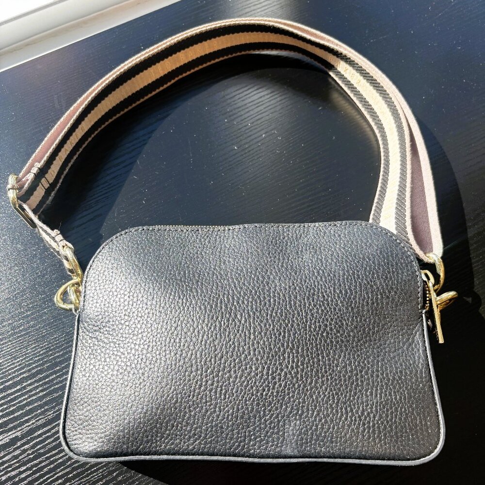 Ted Baker Amerrah Branded Strap Leather Crossbody Bag - Picture 3 of 7